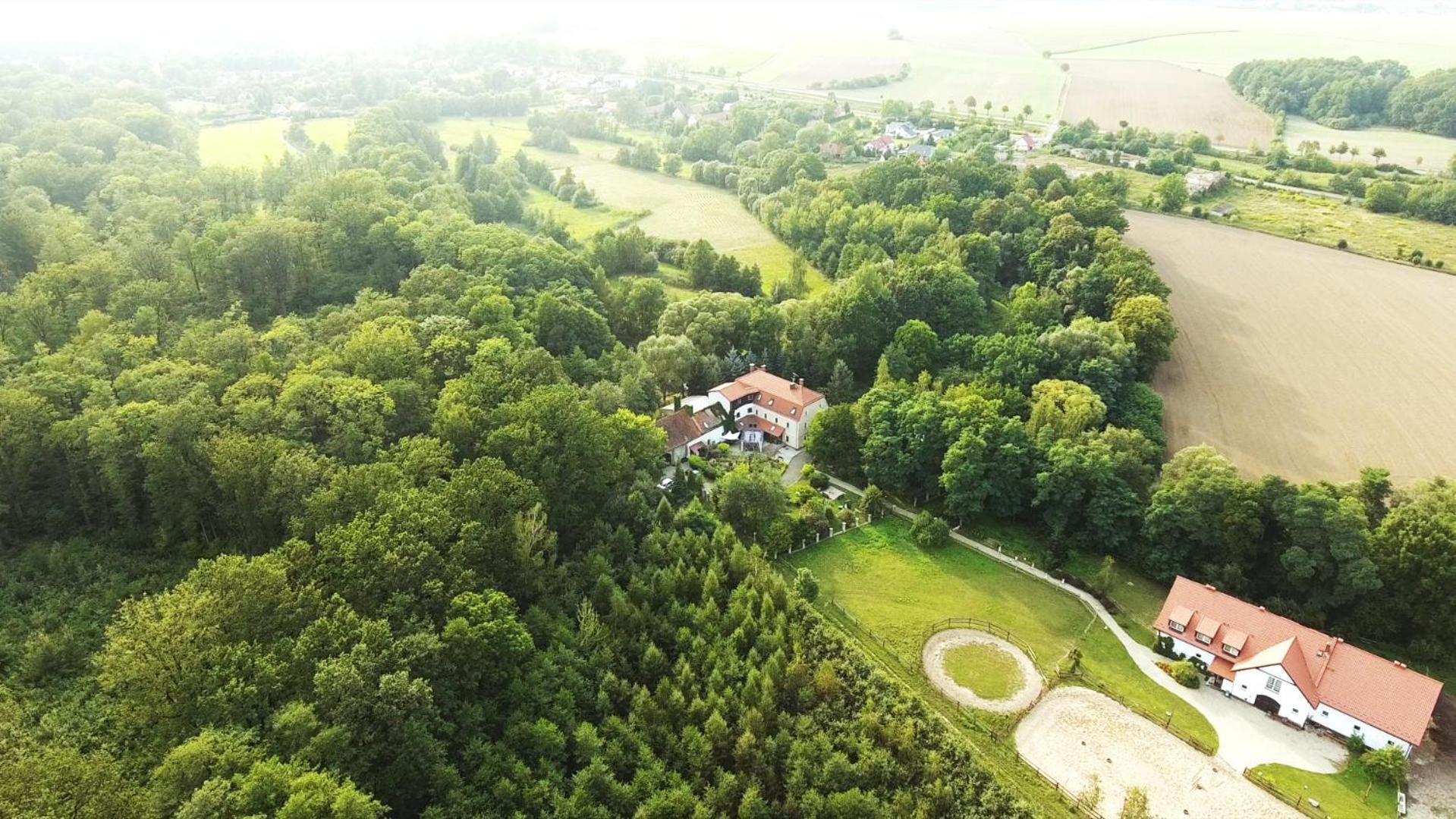 Rancho Slezanski Mlyn Szczepanów Eksteriør billede